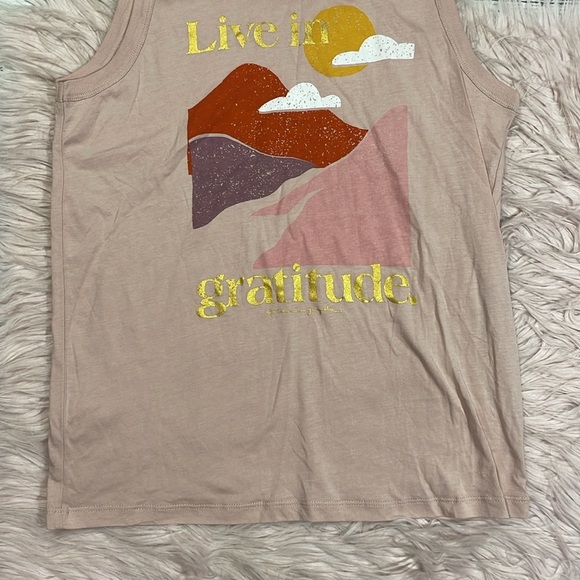 Spiritual Gangster Live in Gratitude Essential Graphic Muscle Tank - Picture 7 of 7